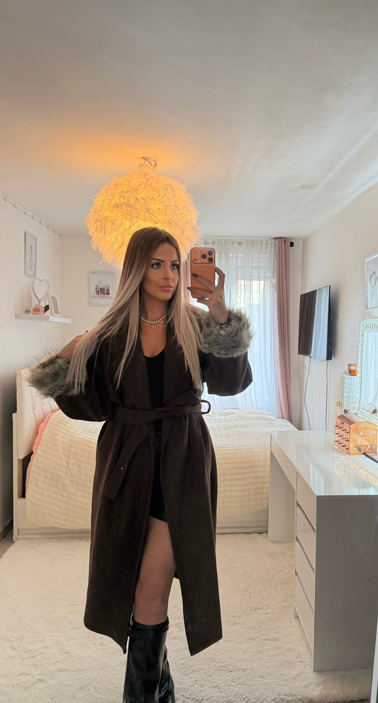 Manteau long ceinturer poignée fourrure
