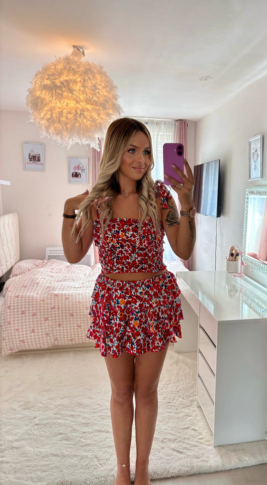Ensemble top et jupe fleurie